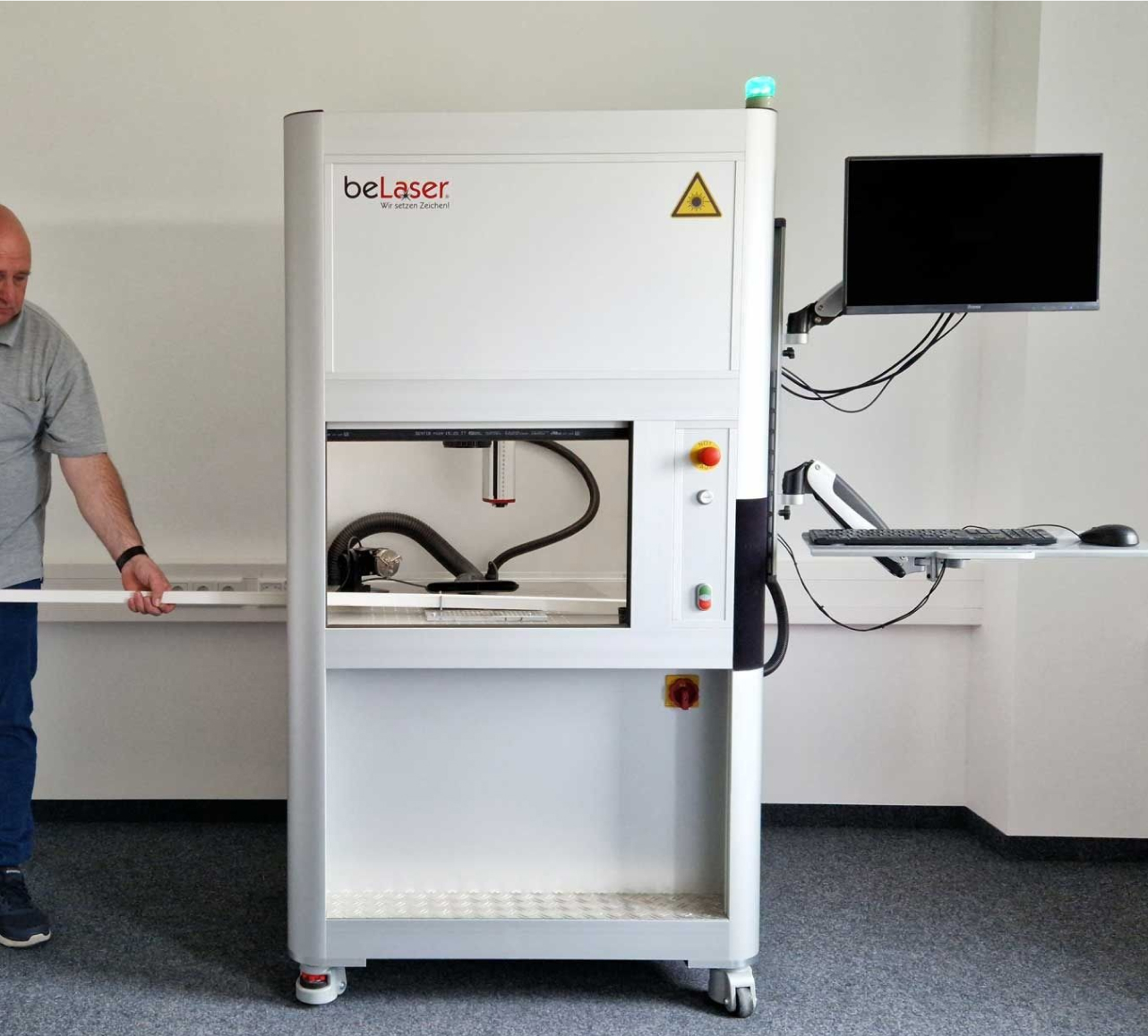 Lateral pass-through with brush handle that is actively loaded with a profile